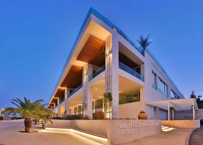 White Lagoon Resort