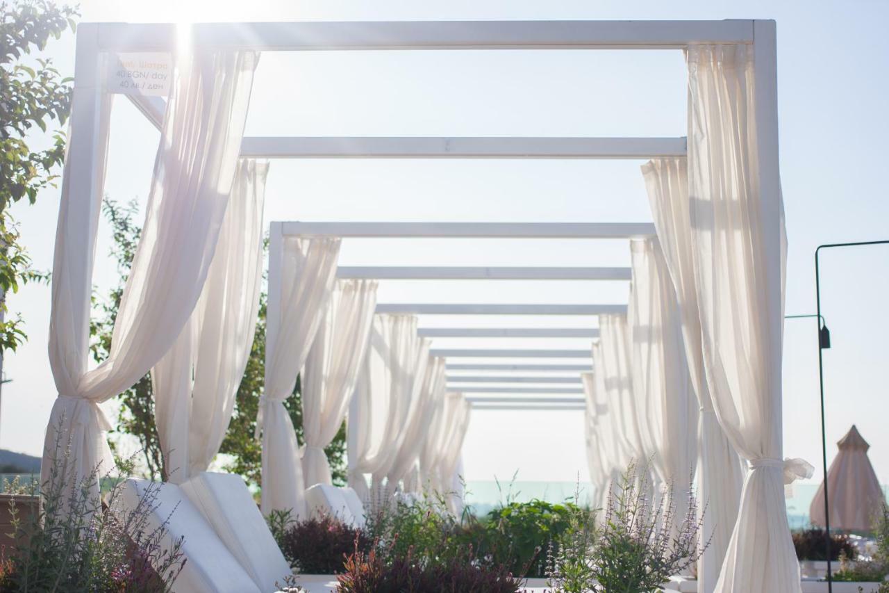 White Lagoon 4*