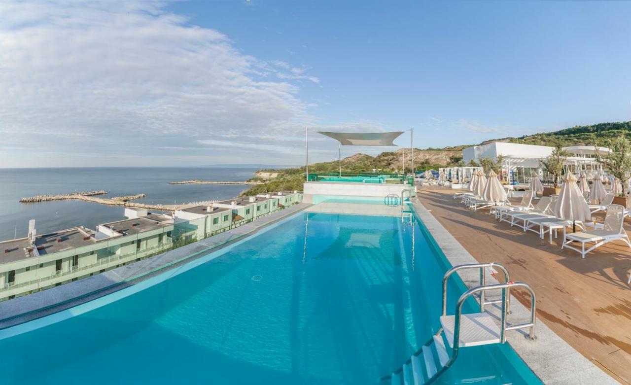 Hotel White Lagoon