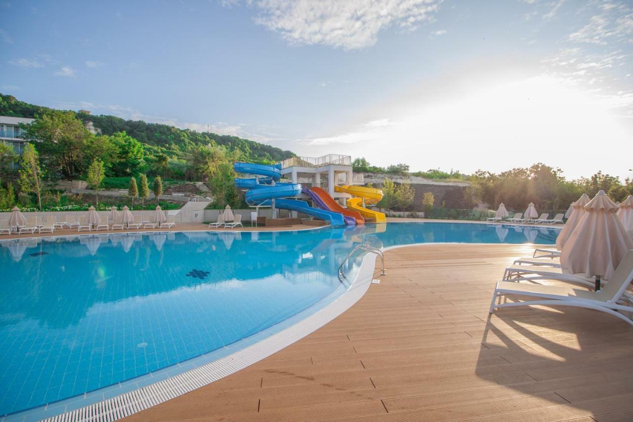 White Lagoon Hotel