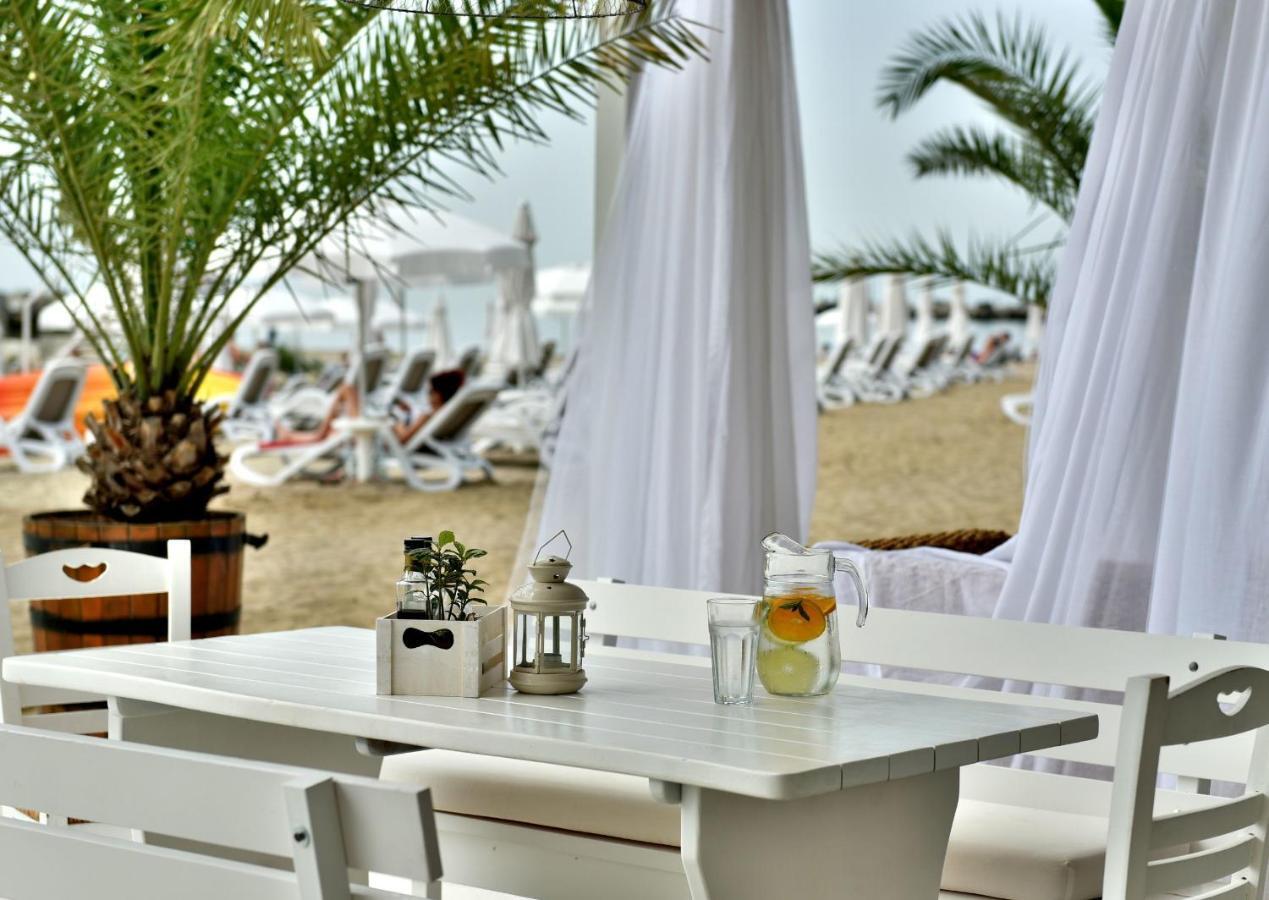 White Lagoon 4*