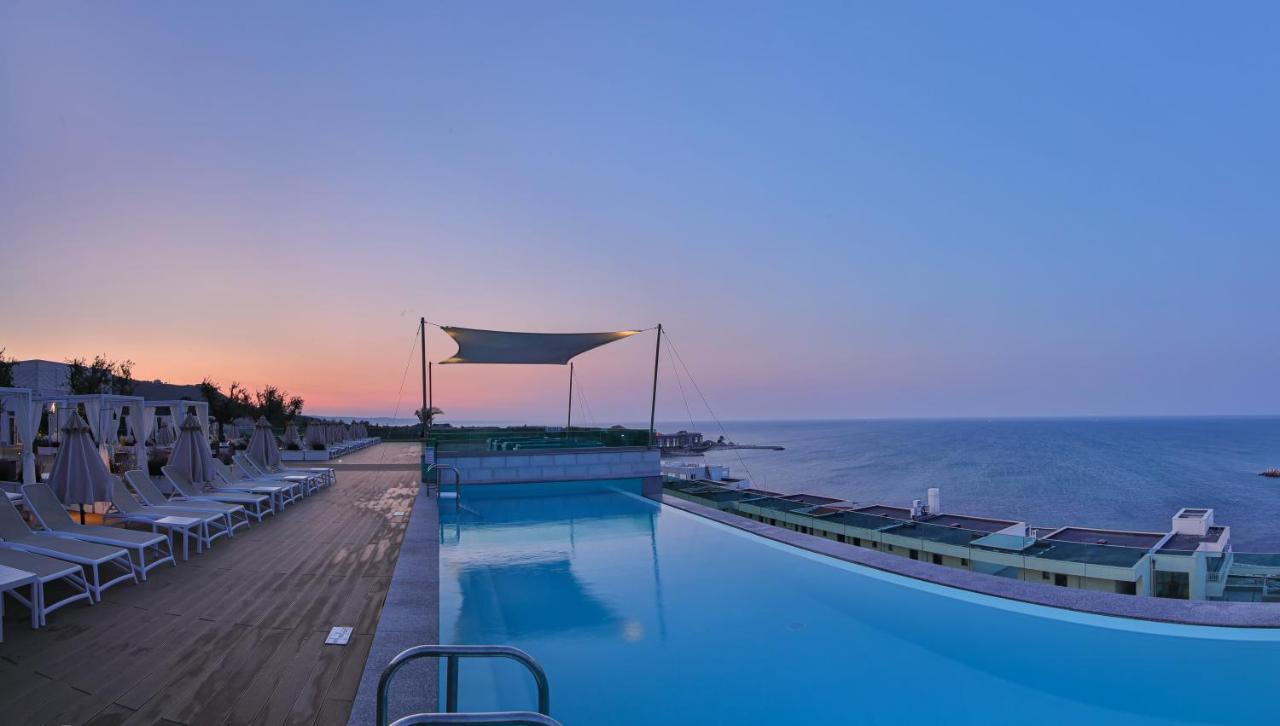 White Lagoon Hotel