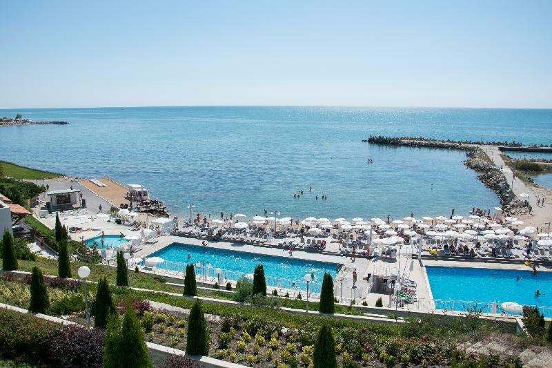 White Lagoon 4*