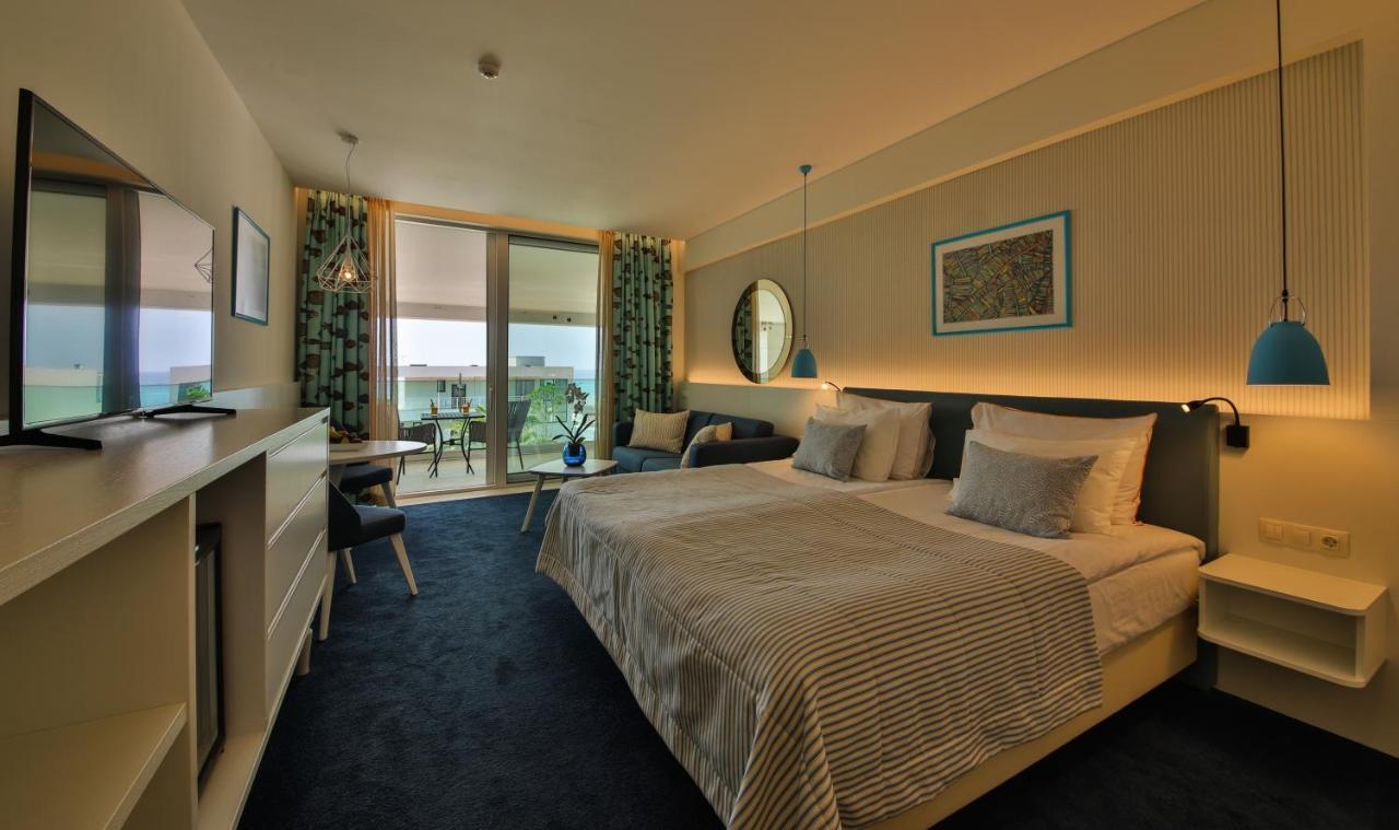 White Lagoon Otel